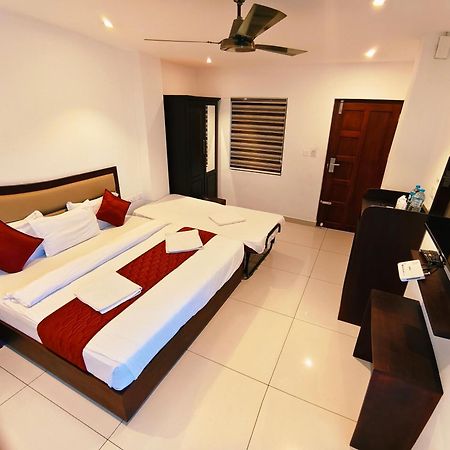 Spring Valley Resort Thekkady Exteriör bild
